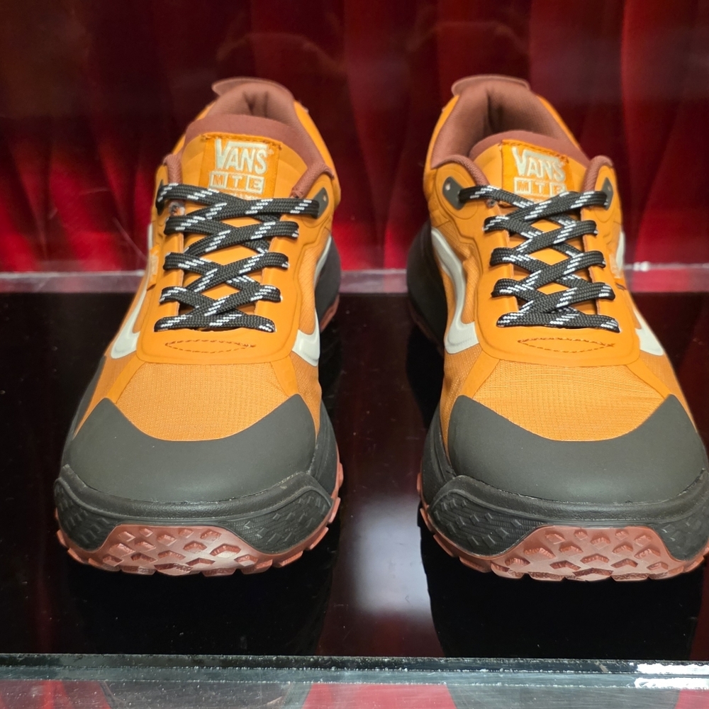 Vans Men's Orange and Gray SneVans MTE Crosspath – Marmalade – Size 8.5 Men - Picture 2 of 6